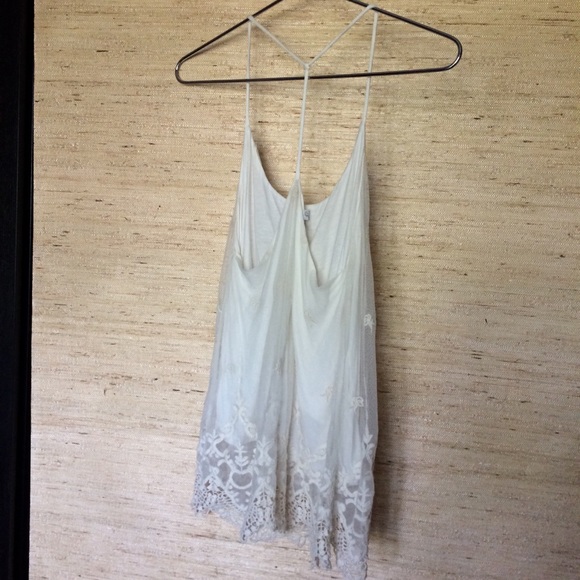 Sans Souci Lined Mesh Embroidered Tank Top - Picture 2 of 8